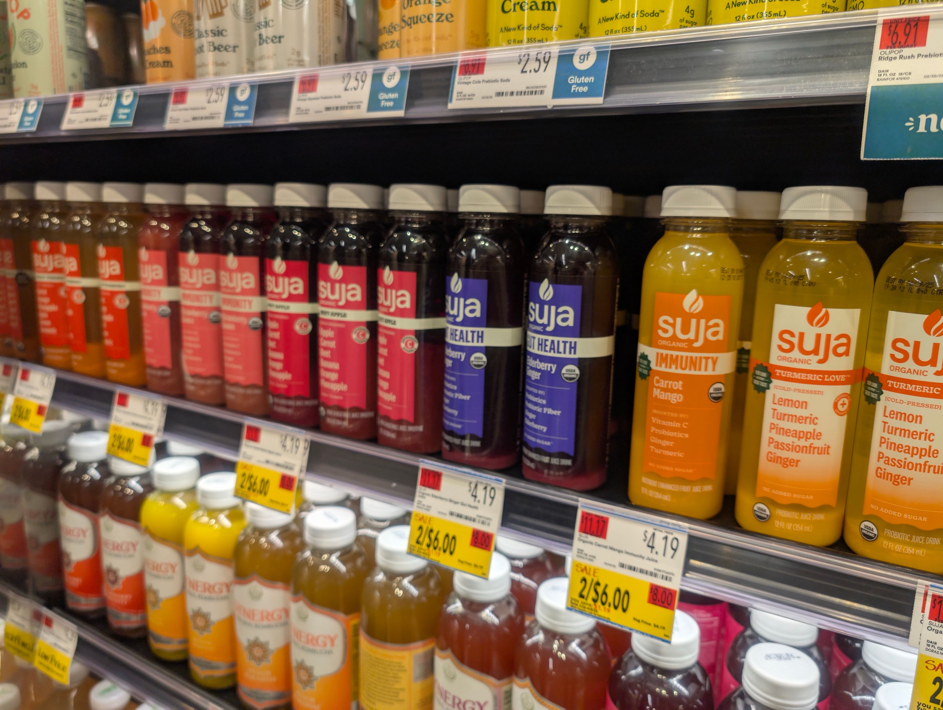 Suja display